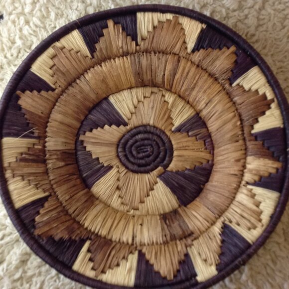 VTG African Woven Basket; Coiled Peace Basket, Natural Dyes, Spiral Pattern, - Picture 1 of 4